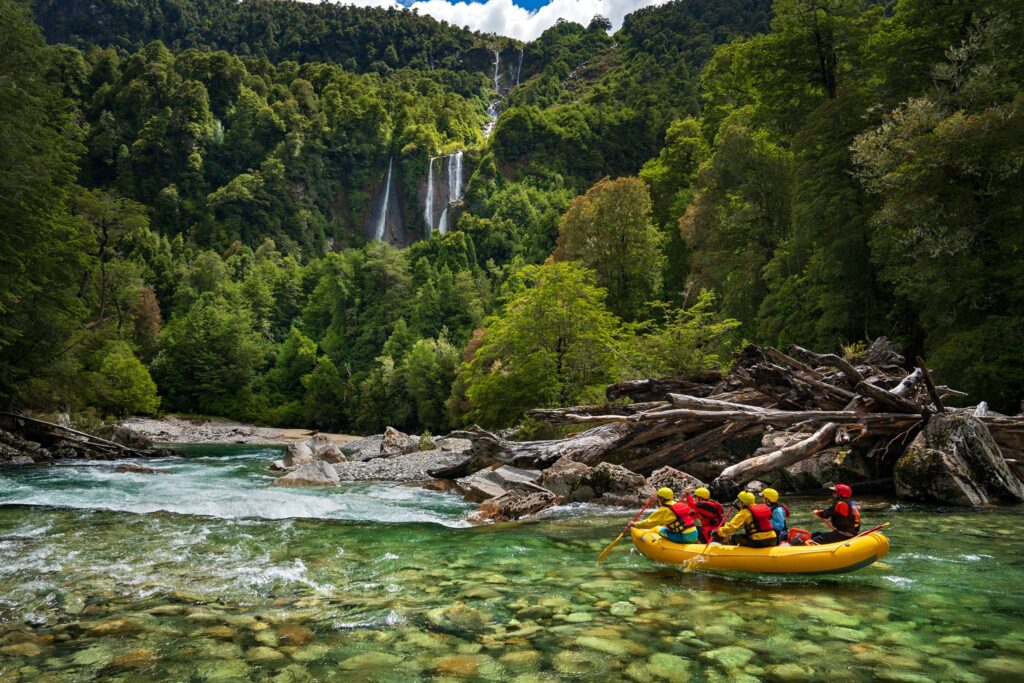Guests rafting rapids in Earth River rafting trip