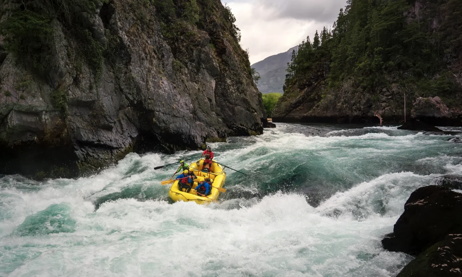 Earth River raft running Inferno Canyon on the Futaleufú River, Chilean Patagonia